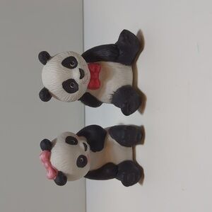 Avon Panda Sweetheart Porcelain Figurine Set 1990 set of 2 Vintage